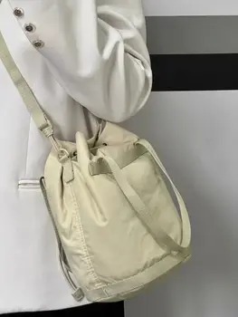 2023 Лето Новые простые легкие женские сумки Нейлоновая ткань Кулиска Диагональная сумка-ведро Повседневная сумка через плечо большой емкости